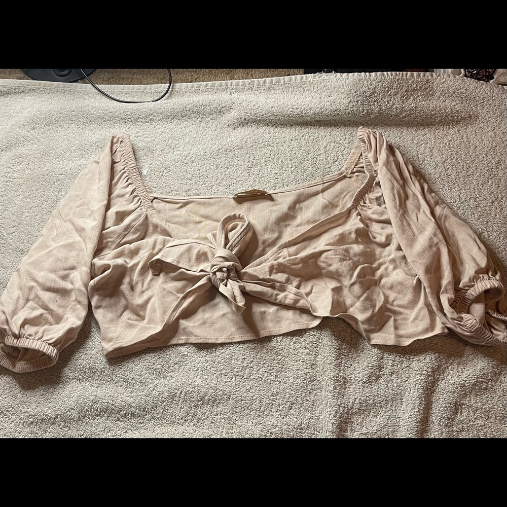 A cute spring top